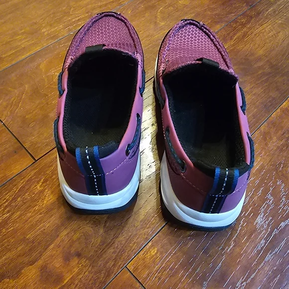 Bass Outdoor Womens Purple Slip Resistant Round Toe Slip On Boat Shoes, Size 6M - Picture 3 of 4